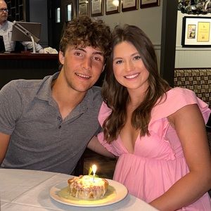 Meet your Posher, Julia